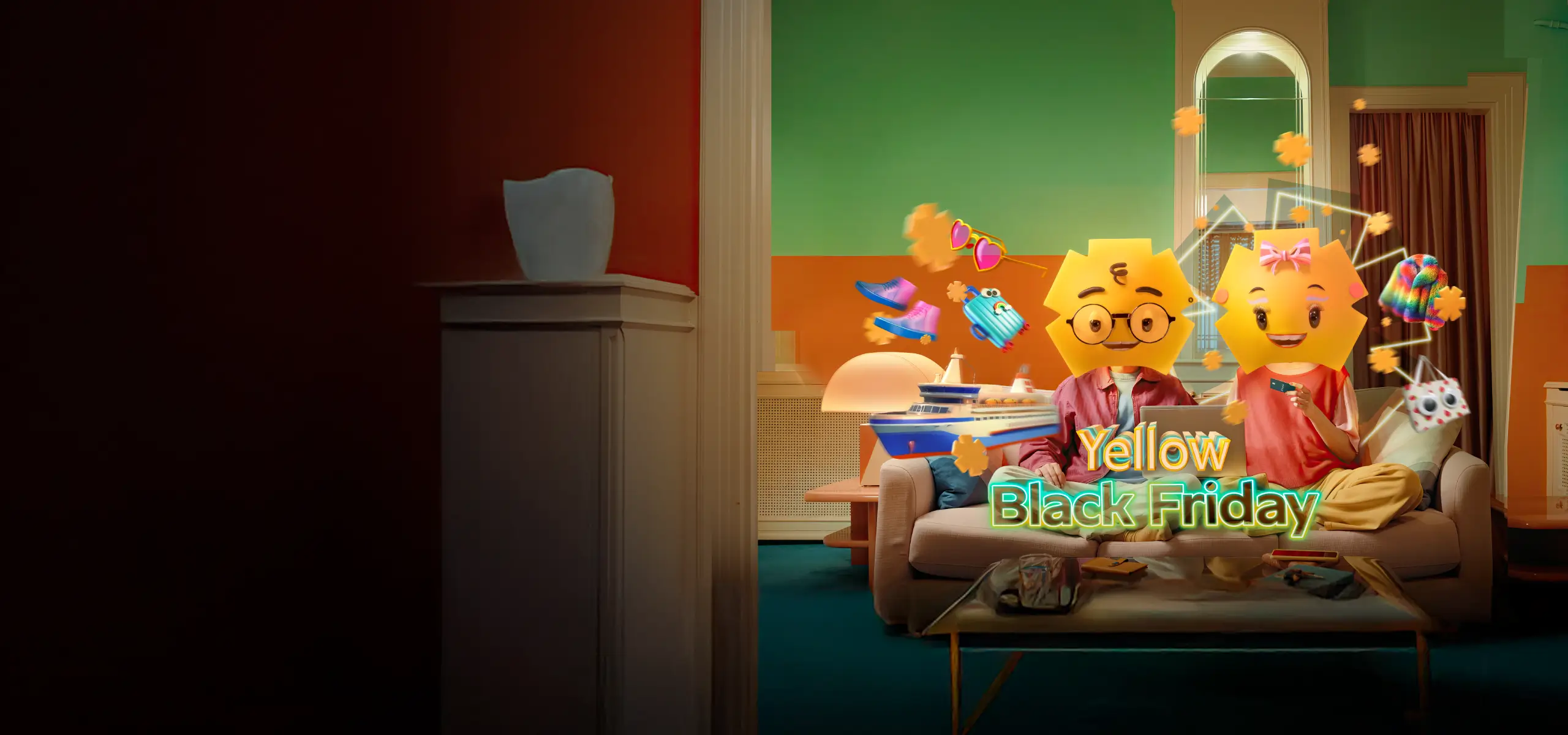 yellows κάθονται στον καναπέ και κάνουν αγορές με πιστωτική κάρτα Πειραιώς